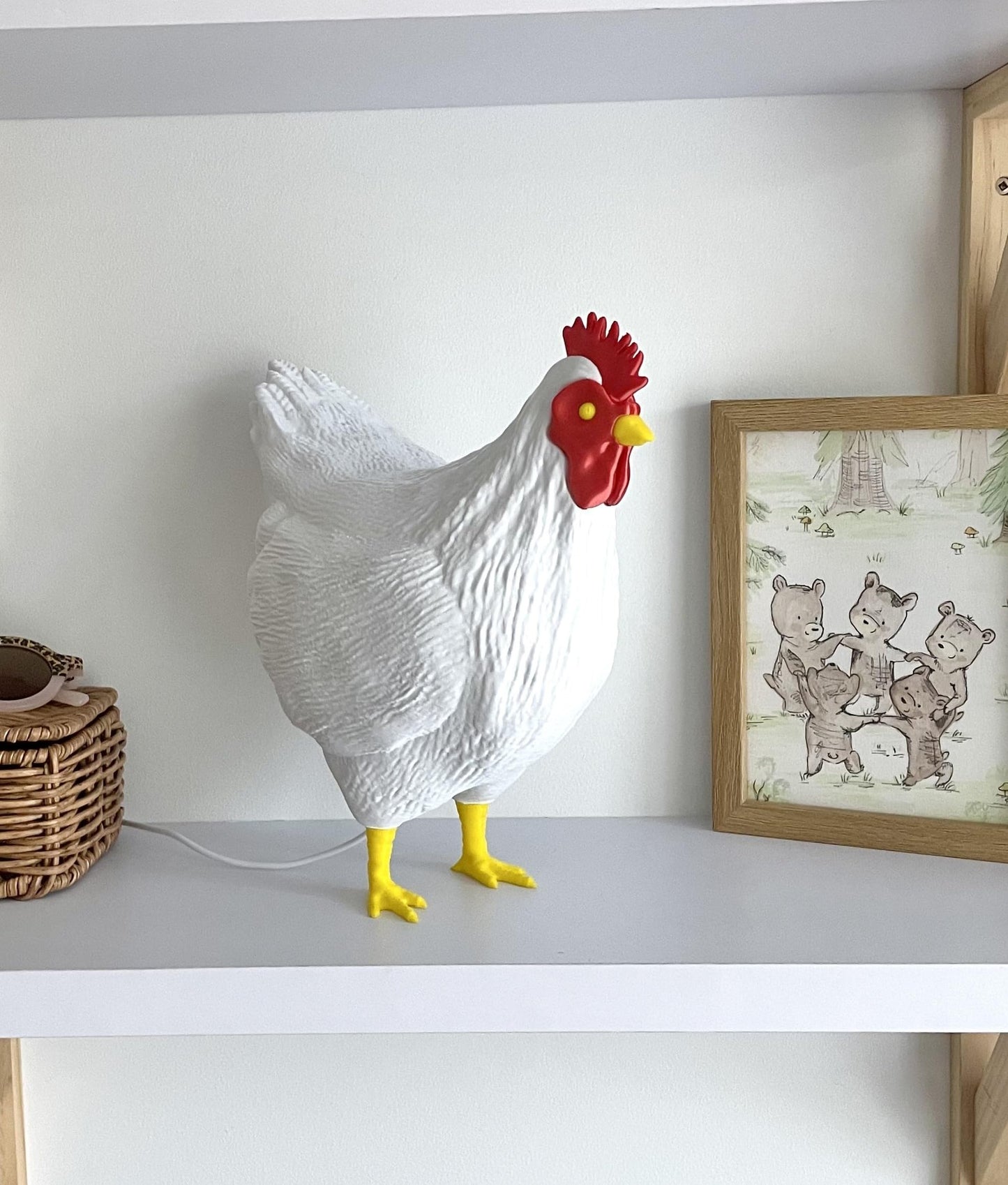 Clucky Luminary: 3D Printed Chicken & Egg Desk Lamp - Your Cozy Companion